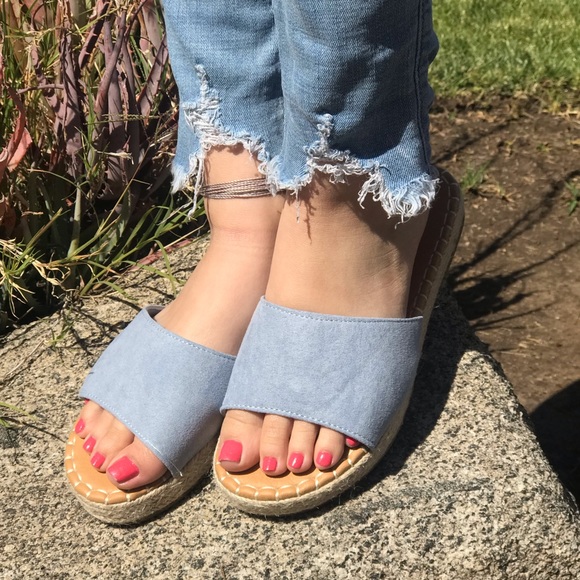 Shoes - 💙 ESPADRILLE SLIDES💙